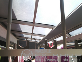 のバルコニー・ベランダ屋根 ヴェクターテラス R型 屋根タイプ 単体 積雪〜20cm対応+吊り下げ物干し 標準 2本入 施工例