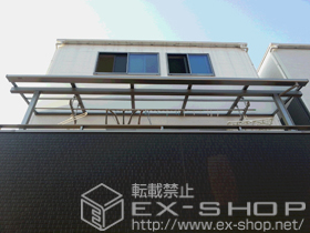 のバルコニー・ベランダ屋根 ライザーテラスII F型 屋根タイプ 単体 積雪〜20cm対応+吊り下げ式物干し ショート 2本入 施工例