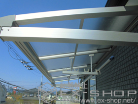 のバルコニー・ベランダ屋根 ヴェクターテラス F型 ルーフタイプ 単体積雪〜20cm対応 施工例