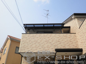 のバルコニー・ベランダ屋根 ライザーテラスII F型 屋根タイプ 単体 積雪〜20cm対応+吊下げ物干し 標準 2本入 施工例