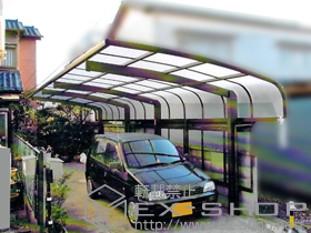 のカーポート レイナキャップポートグラン 縦連棟　積雪〜20cm対応＋＜前側のみ＞レイナキャップポートグラン用サイドパネル＋屋根ふき材補強部品 施工例