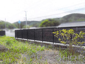 のフェンス・柵 シャレオR4型フェンス 施工例