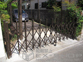 のカーゲート トリップゲート RA型 ノンレール 片開き 35S 施工例