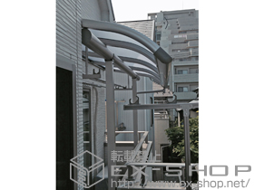 のバルコニー・ベランダ屋根 プレシオステラス R型 屋根タイプ 単体 積雪〜20cm対応+吊下げ物干し 標準 2本入 施工例