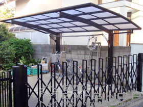 のカーポート プレシオスポート 積雪〜20cm対応+収納式物干しセット2型 2本入 施工例