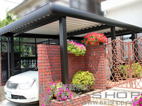 のカーポート ジーポートneo Bタイプ 角柱6本仕様 DX鼻隠し 積雪〜100cm対応＋サイドパネル＜平板タイプ＞ 台形枠付き＋水平式物干し(カーポート柱用) 2本入り 施工例