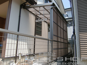 のストックヤード フリーヤード オープンタイプ 積雪〜20cm対応+物干しセット 標準 2本入 施工例