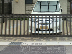 のカーゲート ワイドオーバードアS2型 手動式 施工例