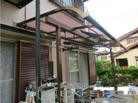 のテラス屋根 ライザーテラスII R型 テラスタイプ 単体 積雪〜20cm対応+吊り下げ物干し 施工例