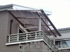 のバルコニー・ベランダ屋根 ライザーテラスII F型 屋根タイプ 単体 積雪〜20cm対応 施工例