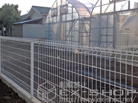 のフェンス・柵 メッシュフェンス G10-R 施工例