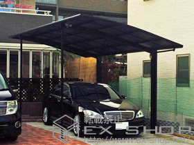 のカーポート カーブポートシグマIII 積雪〜20cm対応＋着脱式サポート(補助柱)　ロング柱23用 施工例