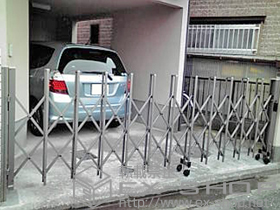 のカーゲート トリップゲート RA型 ノンレール 片開き 35S 施工例