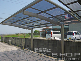 のカーポート カーブポートシグマIII 積雪〜20cm対応+母屋補強材 50タイプ用+屋根材ホルダー 50タイプ用 施工例