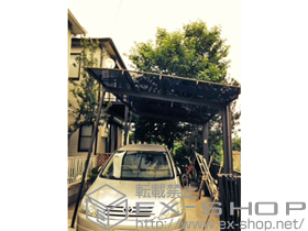 のカーポート エックスルーフ 前上がり 積雪〜20cm対応+エックスルーフ 前上がり 収納式サポート ロング柱24 2本入 施工例