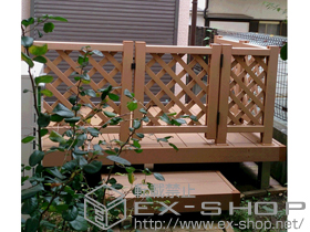 のウッドデッキ リウッドデッキ200＋リウッドデッキフェンス2型 ＜ラチス格子＞＋独立式リウッドステップ2型 施工例