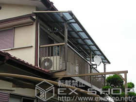 のバルコニー・ベランダ屋根 ライザーテラスII F型 1500 屋根タイプ 連棟 積雪〜50cm対応 施工例