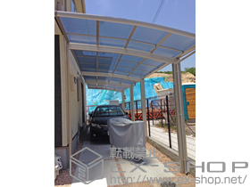 のカーポート レイナポートグラン 縦連棟　積雪〜20cm対応 施工例