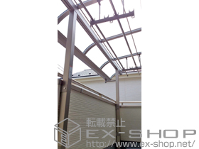 のバルコニー・ベランダ屋根 ライザーテラスII R型 屋根タイプ 単体 積雪〜20cm対応＋吊り下げ物干し 標準タイプ 2本入 施工例