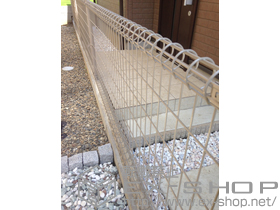 のフェンス・柵 メッシュフェンス M0 間仕切りタイプ 施工例