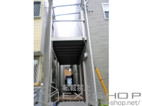 のバルコニー ビューステージHスタイル パネルマット 連棟 柱建て式 施工例