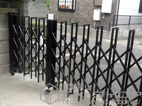 のカーゲート トリップゲート RC型 ノンレール 片開き親子37DO(12S+25T) 施工例