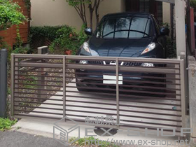 のカーゲート オーバードアS1型 マテリアルカラー 電動式 27-10 施工例