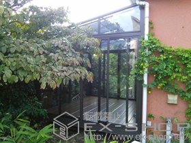 のテラス囲い・サンルーム ほせるんですII F型 1500 床納まり 積雪〜50cm対応＋吊り下げ物干し　標準　2本入・内部日除け 施工例