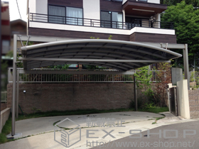 のカーポート マルチスクエア アール屋根 ワイド 両支持タイプ 積雪〜20cm対応 施工例