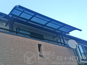 のバルコニー・ベランダ屋根 ライザーテラスII R型 屋根タイプ 単体 積雪〜20cm対応 施工例