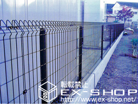 のフェンス・柵 メッシュフェンスG10-R 間仕切りタイプ 施工例