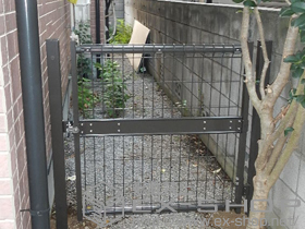 の門扉 ハイグリッド門扉N8型 片開き　柱使用 施工例