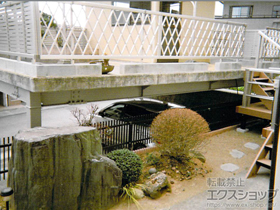 のフェンス・柵 エクスラインフェンス21型 ラチス(粗)格子タイプ 施工例