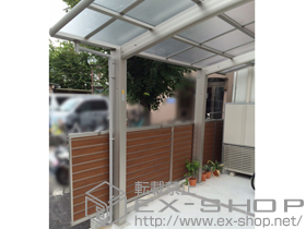 のフェンス・柵 ルシアスフェンスF02型 横目隠し 木調カラー 自由柱仕様 施工例