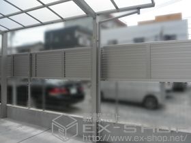 のフェンス・柵 レスティナフェンス7型 横目隠し 多段柱施工 施工例