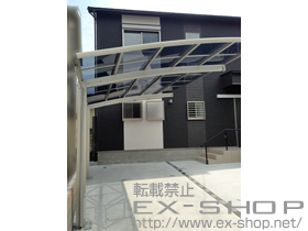 のカーポート レイナポートグラン　積雪〜20cm対応+着脱式サポート 標準・ハイルーフ兼用 (2本入り) 施工例