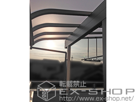 のバルコニー・ベランダ屋根 ヴェクターテラス R型 1500 屋根タイプ 単体 積雪〜50cm対応+吊り下げ式物干し 施工例