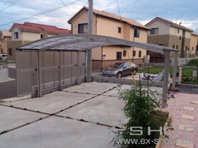 のカーポート レイナツインポートグラン　積雪〜20cm対応+サイドパネル 施工例