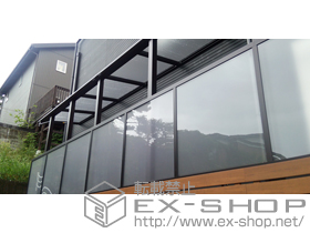 のテラス屋根 プレシオステラス F型 テラスタイプ 三連棟 積雪〜20cm対応＋前面パネル 柱標準タイプ(テラス屋根用) 施工例