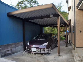 YKKAPのカーポート レオンポートneo 角柱4本仕様 標準鼻隠し 積雪〜50cm対応 施工例