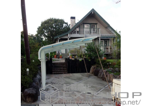 のカーポート レイナキャップポートグラン50　積雪〜50cm対応+ 屋根ふき材補強部品（1セット） 施工例