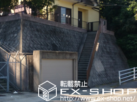 のガレージシャッター ガレージシャッタークワトロ 電動式 内部付タイプ 施工例