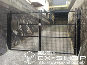 の門扉 メッシュフェンスG10 特注門扉 両開き 柱使用 忍び返しなし 施工例