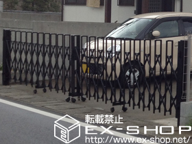 のカーゲート トリップゲート RB型 ノンレール 両開き 施工例