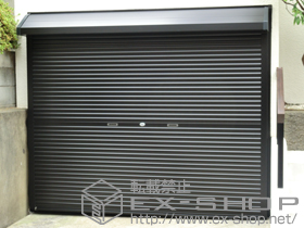 のガレージシャッター ガレージシャッタークワトロ 手動式 外部付タイプ 施工例