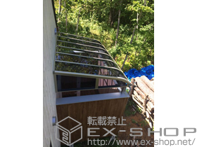 のテラス屋根 ヴェクターテラス R型 3000 テラスタイプ 単体 積雪〜100cm対応＋屋根妻パネル 柱奥行移動用＋吊り下げ式物干し 標準 2本入 施工例