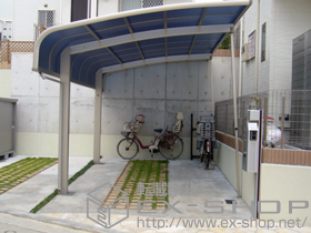 のカーポート レイナキャップポートグラン　積雪〜20cm対応＋脱着式サポート柱　標準ハイルーフ兼用　2本入り 施工例