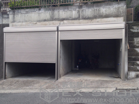 のガレージシャッター ガレージシャッタークワトロ 電動式 外部付タイプ 施工例