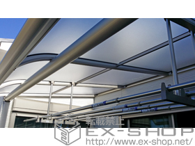 のバルコニー・ベランダ屋根 プレシオステラス R型 屋根タイプ 単体 積雪〜20cm対応＋吊り下げ式物干し 標準 2本入 施工例