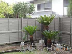 のフェンス・柵 ライシスフェンス 5型 横目隠し アルミ多段柱使用 施工例